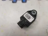Датчик AIR BAG передний Toyota Avensis