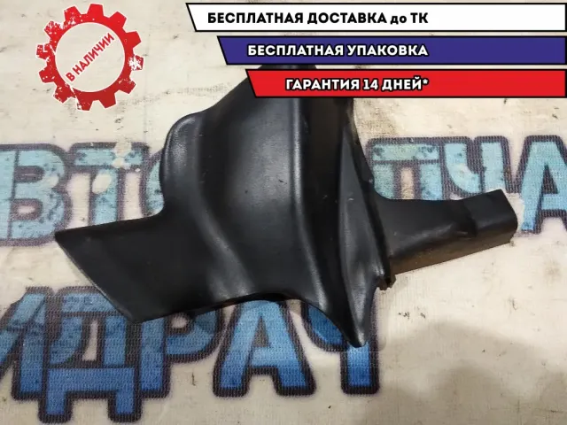 Уплотнитель двери правой Audi A3  8P3837158E Отличное состояние