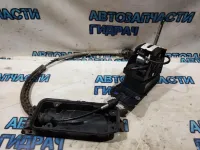 Кулиса КПП Audi A3  8P1713041D Отличное состояние