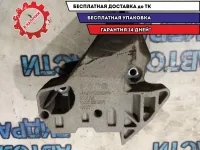 Кронштейн двигателя правый Audi A3  06F199207H  Отличное состояние