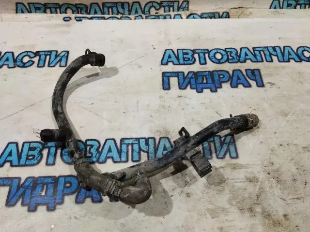 Трубка охлажд. жидкости металлическая Audi A3  1K0121070Q Отличное состояние
