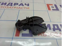 Кронштейн ручки открывания капота Audi A3 (8V) 8T1823633