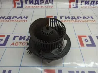 Моторчик отопителя Audi A3 (8V) 5Q1819021B