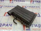 Корпус воздушного фильтра Audi A3 (8V) 04E129611G