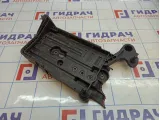 Крепление АКБ Audi A3 (8V) 5Q0915331J