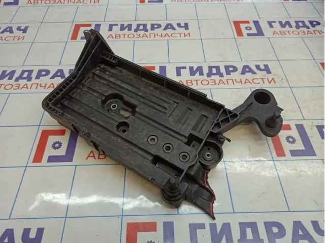 Крепление АКБ Audi A3 (8V) 5Q0915331J