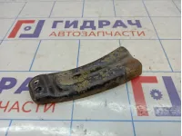 Кронштейн защиты двигателя правый Audi A3 (8V) 5Q0825922