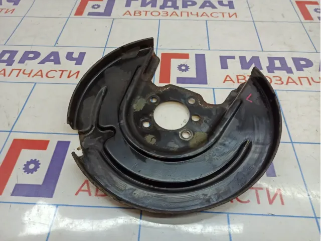 Щит опорный задний левый Audi A3 (8V) 5Q0615611P