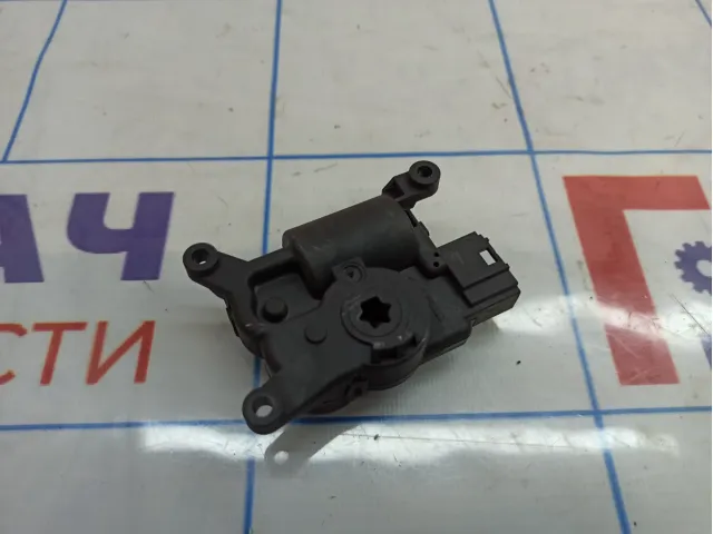 Моторчик заслонки отопителя Audi A3 (8V) 5Q0907511A
