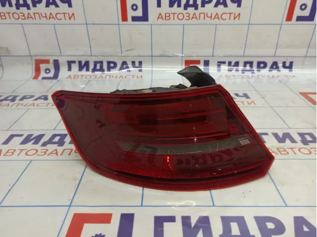 Фонарь задний наружный левый Audi A3 (8V) 8V4945095C