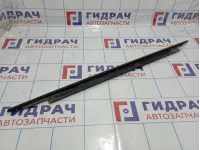 Накладка стекла заднего правого Audi A3 (8V) 8V4839478