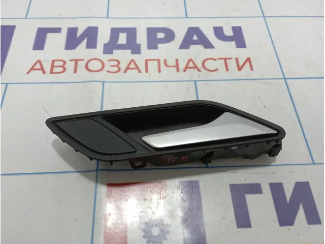 Ручка двери внутренняя правая Audi A3 (8V) 8V3837020A4PK