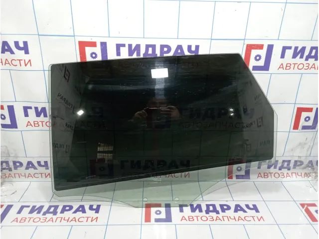 Стекло двери задней левой Audi A3 (8V) 8V4845205