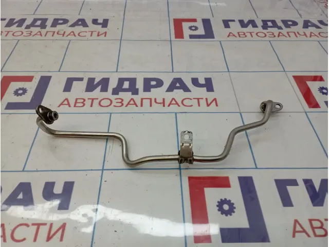 Трубка турбокомпрессора Audi A3 (8V) 04E145140E