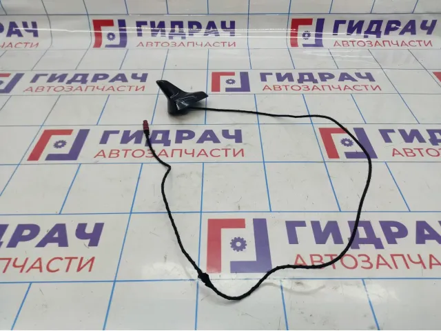 Антенна Audi A6 (С6) 4F5035503F. На крышу.