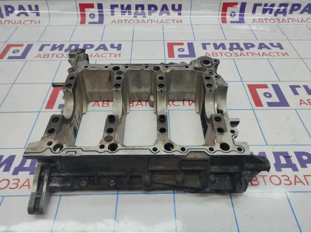 Постель коленвала Audi A6 (С6) 06E103032.