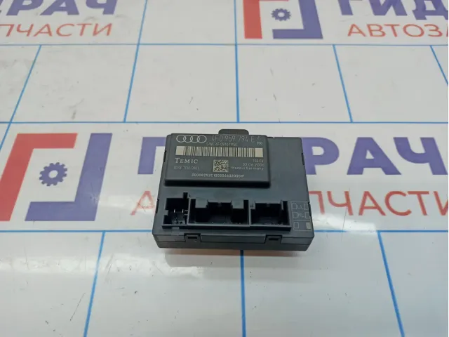 Блок комфорта задней правой двери Audi A6 (С6) 4F0959794E. Сломано крепление.