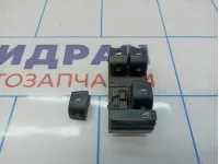 Блок управления стеклоподъемниками Audi A6 (С6) 4F0959851F5PR. Дефекты.