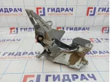 Педаль тормоза Audi A6 (С6) 4F1723140. Потертость.