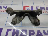 Кронштейн двигателя левый Audi A6 (С6) 4F0199307M.