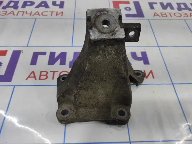 Кронштейн двигателя правый Audi A6 (С6) 4F0199308N.