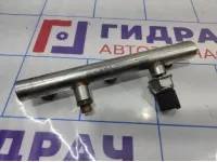 Рейка топливная Audi A6 (С6) 06E130089B.