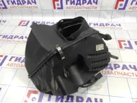 Корпус воздушного фильтра Audi A6 (С6) 4F0133835G.