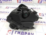 Корпус воздушного фильтра Audi A6 (С6) 4F0133835G.