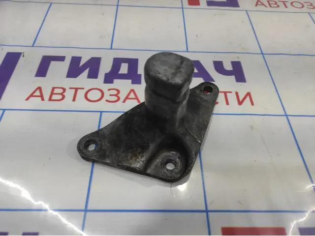 Кронштейн двигателя передний Audi A6 (С6) 4F0199343G.