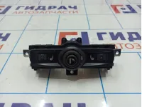 Кнопки обогрева сидений в сборе Audi A6 (С6) 8E0963563.