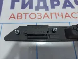 Накладка двери багажника Audi A6 (С6) 8P48275743FZ. Дефект.В сборе.