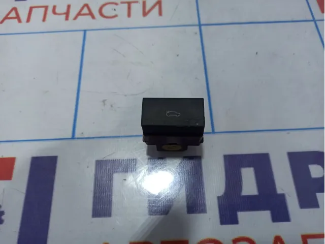 Кнопка открывания багажника Audi A6 (С6) 4F0959831.