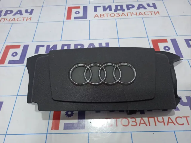 Накладка декоративная на двигатель Audi A6 (С6) 06E103926D. Дефект.