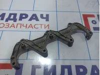 Кронштейн топливной рампы Audi A6 (С6) 06E133340A.