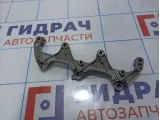 Кронштейн топливной рампы Audi A6 (С6) 06E133340A.