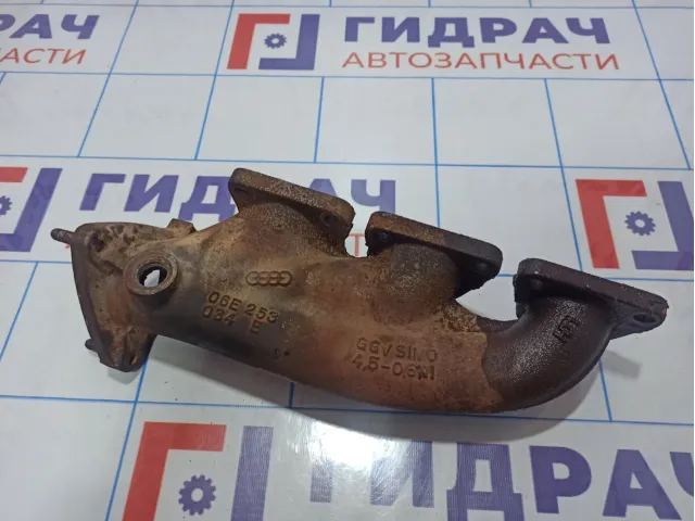 Коллектор выпускной правый Audi A6 (С6) 06E253034E.