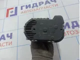 Заслонка дроссельная электрическая Audi A6 (С6) 078133062C.