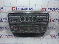 Решетка радиатора Audi A6 (С6) 4F0853651. Трещина.Дефект хрома.