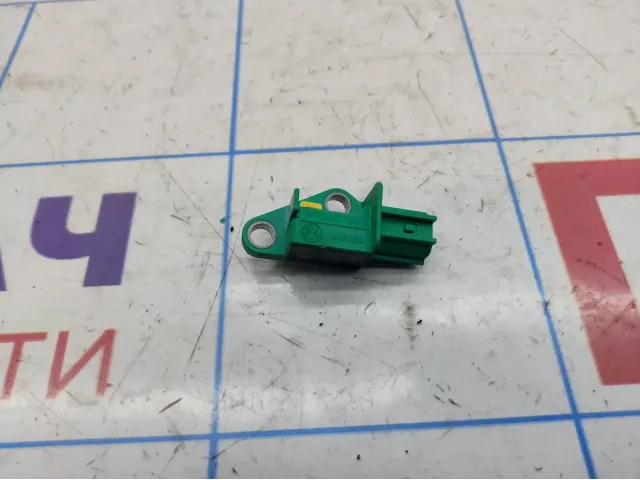 Датчик AIR BAG задний Audi Q7 (4L) 1K0909606