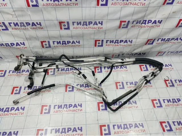 Трубка отопителя задняя Audi Q7 (4L) 7L8819885