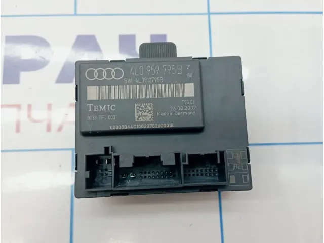 Блок комфорта двери задней левой Audi Q7 (4L) 4L0959795B
