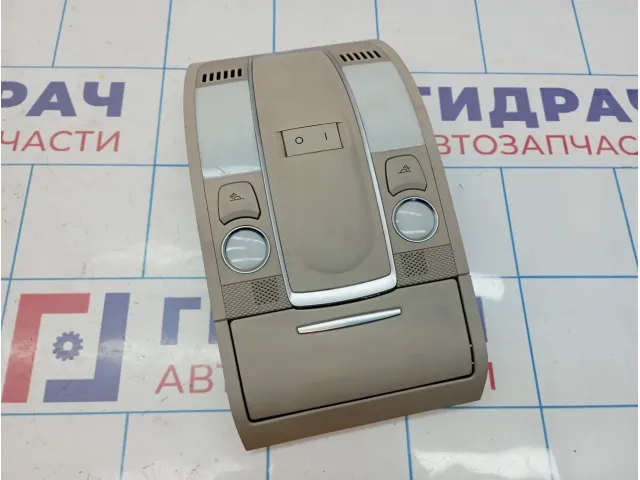 Плафон салонный Audi Q7 (4L) 4L094714012T