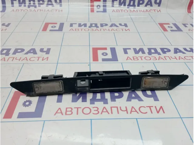 Накладка двери багажника Audi Q7 (4L) 4L08275743FZ