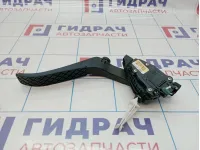 Педаль газа Audi Q7 (4L) 7L0723507D Педаль газа Audi Q7 (4L) 7L0723507D