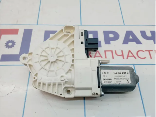 Моторчик стеклоподъемника левый Audi Q7 (4L) 4L0959801B