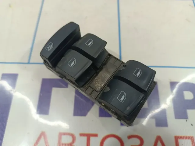 Блок управления стеклоподъемниками Audi Q7 (4L) 4F0959851