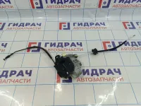 Замок двери задней правой Audi Q7 (4L) 8K0839016C