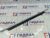 Накладка стекла заднего левого Audi Q7 (4L) 4L0853763A