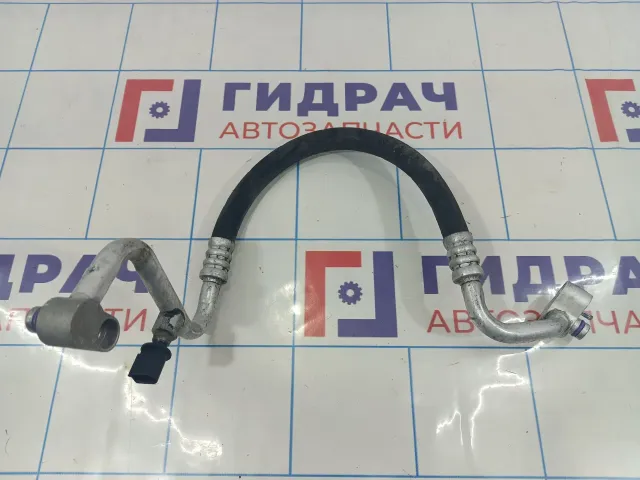 Трубка кондиционера Audi Q7 (4L) 7L6820721AA