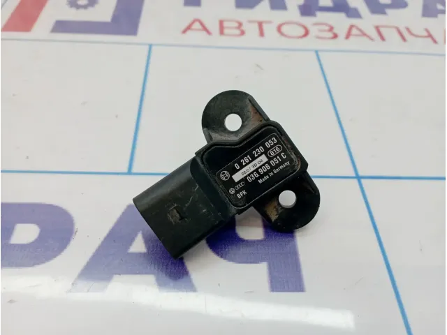 Датчик абсолютного давления Audi Q7 (4L) 036906051C